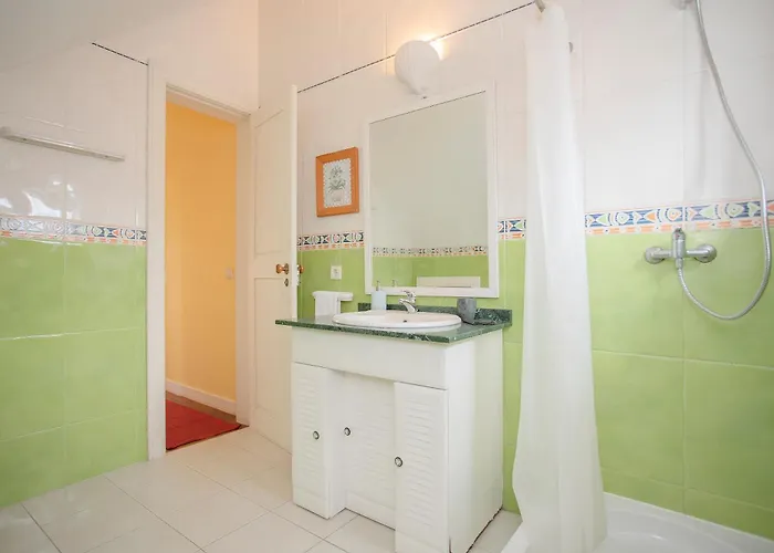 펜션 . Yellow Pavilion