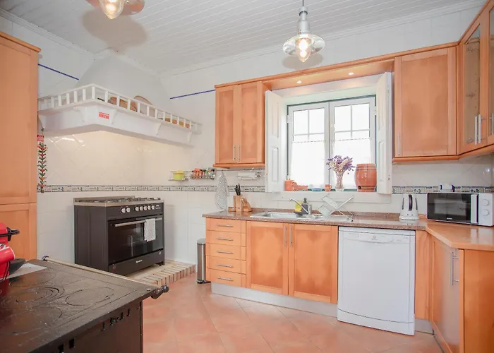 펜션 . Yellow Pavilion